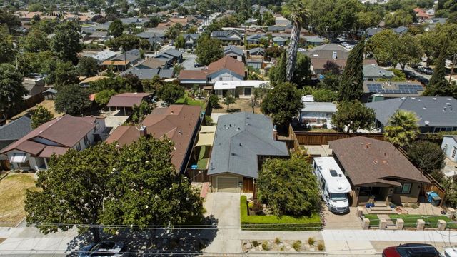 530 B Street, Hollister, CA 95023