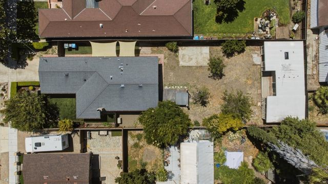 530 B Street, Hollister, CA 95023