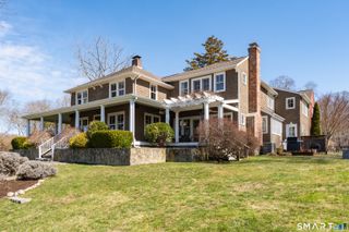100 Old Black Point Road, East Lyme, CT 06357