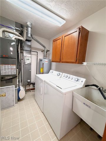1933 Candlewood Drive, Avon, OH 44011