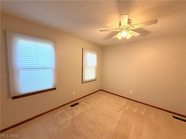 1933 Candlewood Drive, Avon, OH 44011