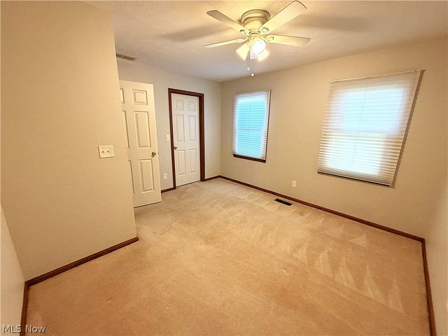 1933 Candlewood Drive, Avon, OH 44011
