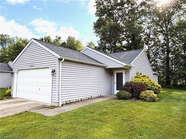 1933 Candlewood Drive, Avon, OH 44011