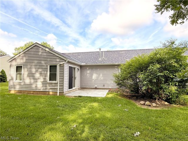 1933 Candlewood Drive, Avon, OH 44011