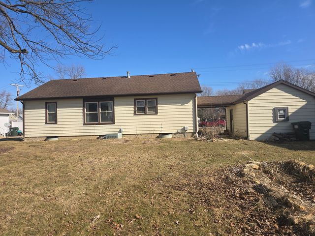 151 E Park Street, Chebanse, IL 60922