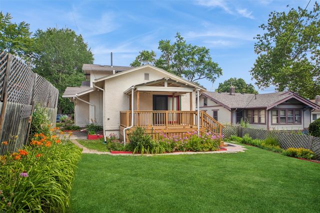 3828 Hunter Avenue, Des Moines, IA 50311