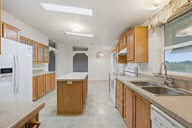 9611 N Morrison Rd, Spokane, WA 99217