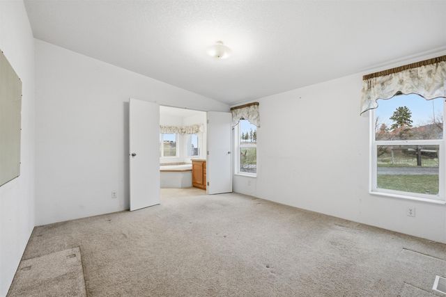 9611 N Morrison Rd, Spokane, WA 99217