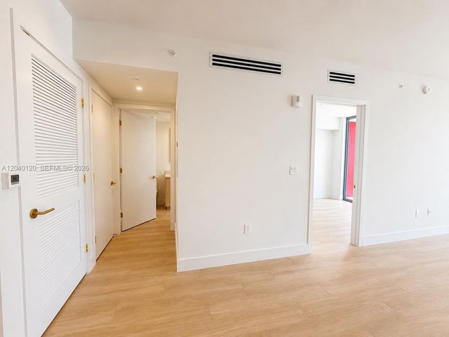 90 NE 32nd Street 705, Miami, FL 33137