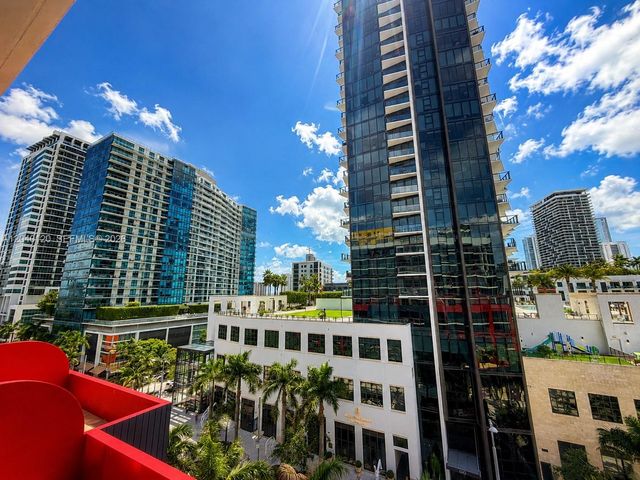 90 NE 32nd Street 705, Miami, FL 33137