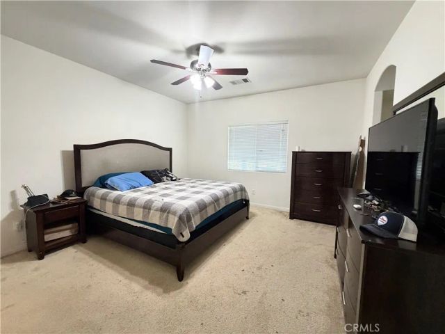 600 Vancluse Bay Drive, Bakersfield, CA 93307