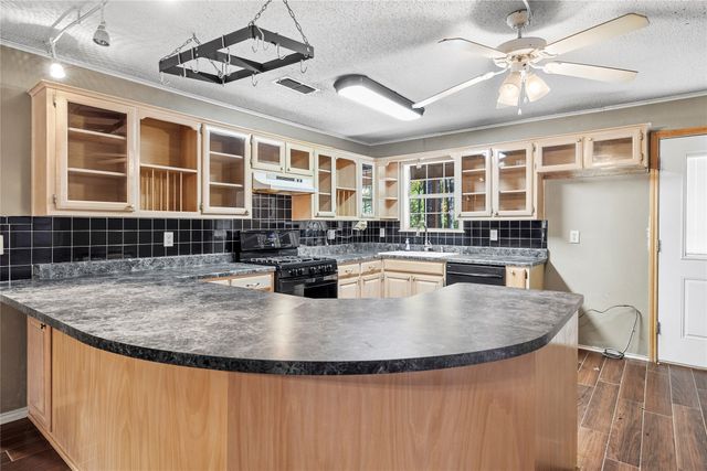 1739 RS County Road 3345, Emory, TX 75440