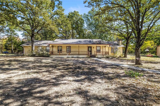 1739 RS County Road 3345, Emory, TX 75440