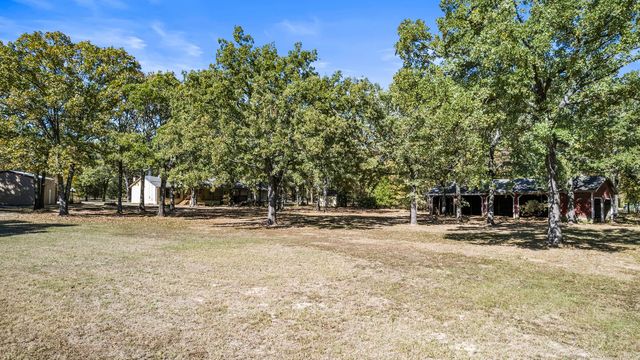 1739 RS County Road 3345, Emory, TX 75440