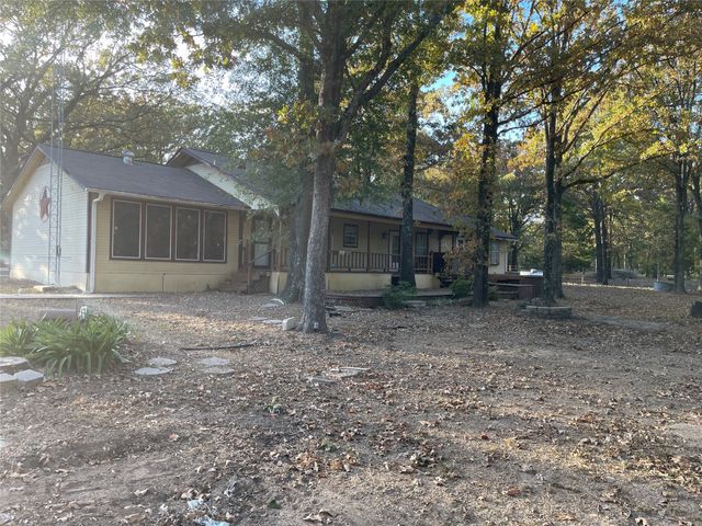 1739 RS County Road 3345, Emory, TX 75440