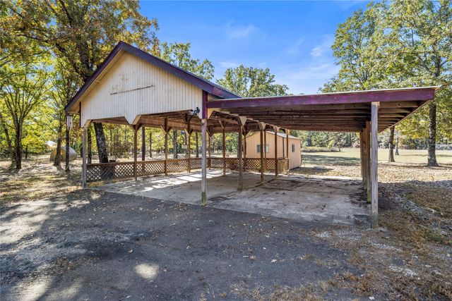 1739 RS County Road 3345, Emory, TX 75440