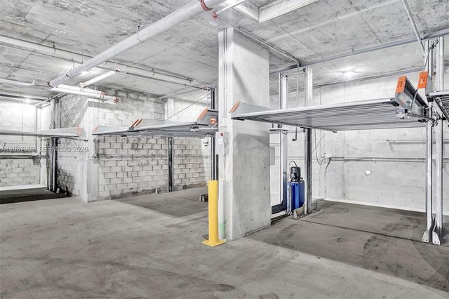612 Bayshore Drive 601, Fort Lauderdale, FL 33304