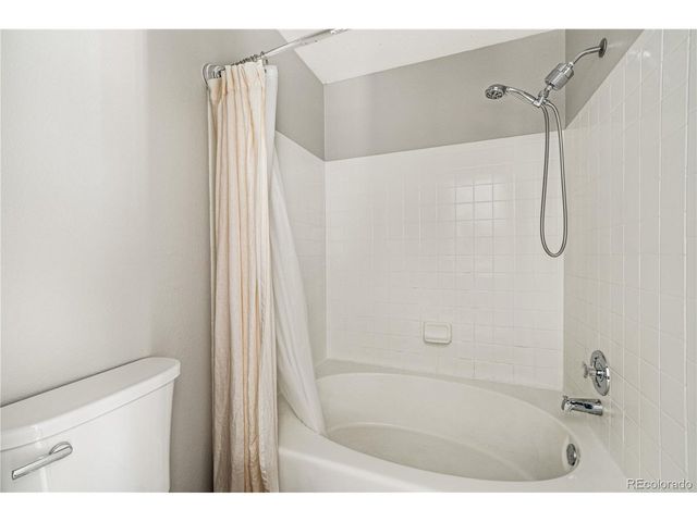 4916 W 61st Pl, Arvada, CO 80003