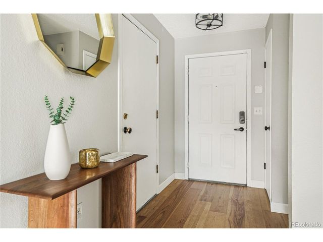 4916 W 61st Pl, Arvada, CO 80003