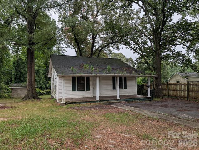 109 Carlton Drive, Cherryville, NC 28021