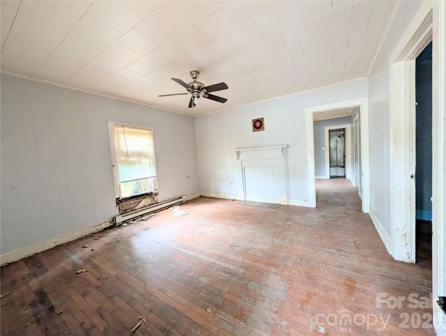 109 Carlton Drive, Cherryville, NC 28021