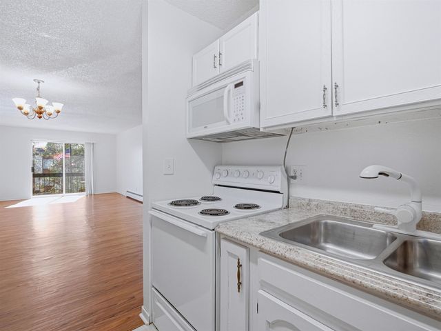 3154 Lakeside Dr Apt 305, Grand Junction, CO 81506