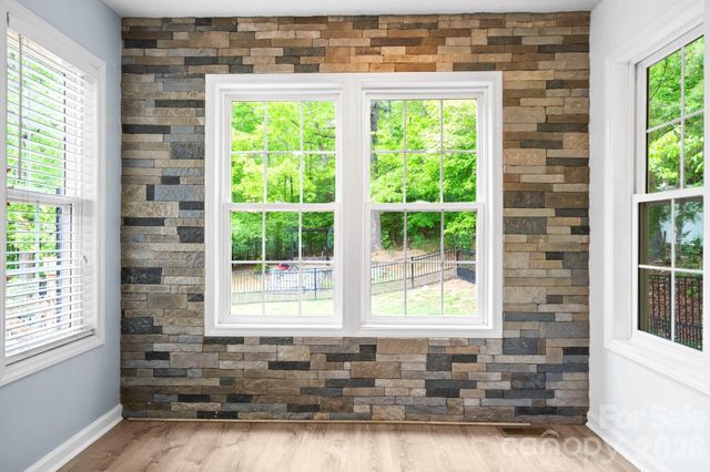 1011 Cambridge Court, Lenoir, NC 28645