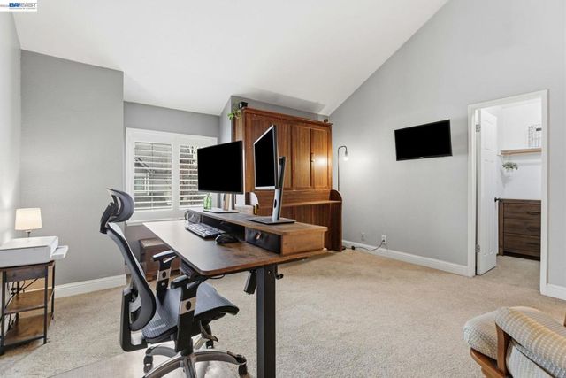 3877 3877 Vine St, Pleasanton, CA 94566