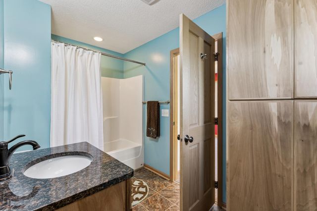 313 Angel Avenue SW, Watertown, MN 55388