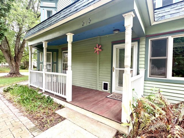 313 Angel Avenue SW, Watertown, MN 55388