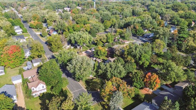 313 Angel Avenue SW, Watertown, MN 55388