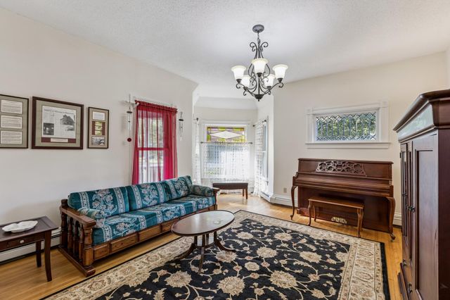 313 Angel Avenue SW, Watertown, MN 55388