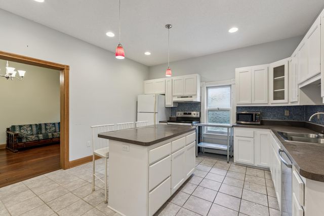 313 Angel Avenue SW, Watertown, MN 55388