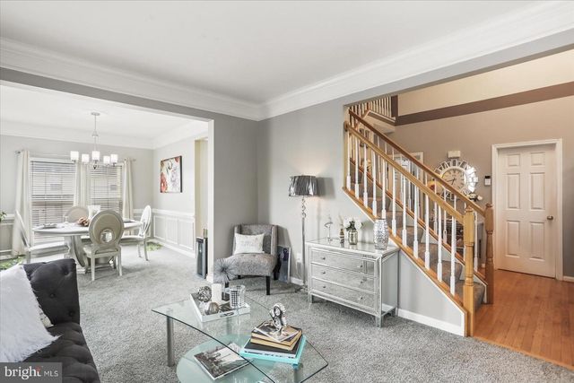 2520 VILLAGE RD, Dover, PA 17315