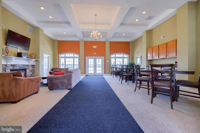 2520 VILLAGE RD, Dover, PA 17315