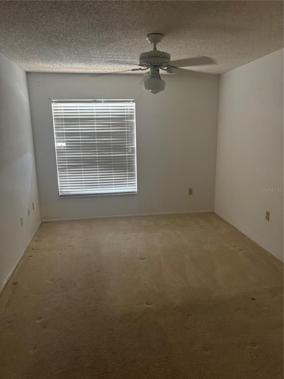 Image 9 of property listing at 6125 CHESHAM DRIVE 1, New Port Richey, FL 34653
