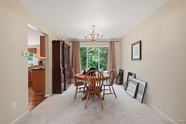 170 Fairhill Way, Howell, MI 48843