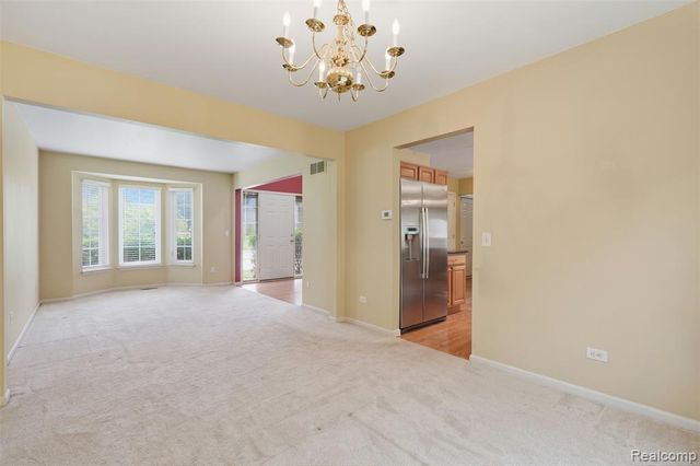 170 Fairhill Way, Howell, MI 48843