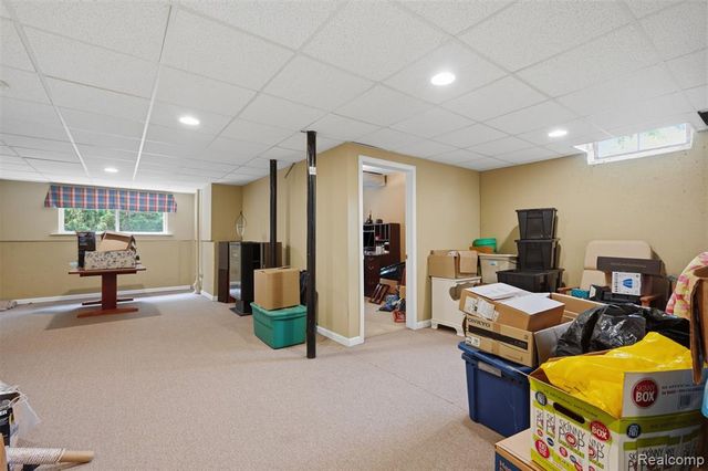 170 Fairhill Way, Howell, MI 48843