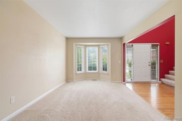 170 Fairhill Way, Howell, MI 48843