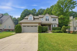 170 Fairhill Way, Howell, MI 48843