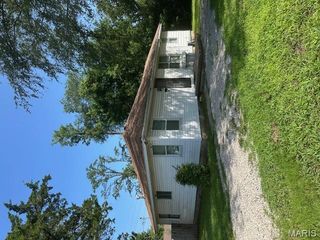 801 N 71st Street, East St Louis, IL 62203