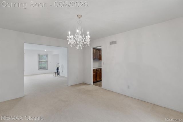 36953 Fox Glen, Farmington Hills, MI 48331