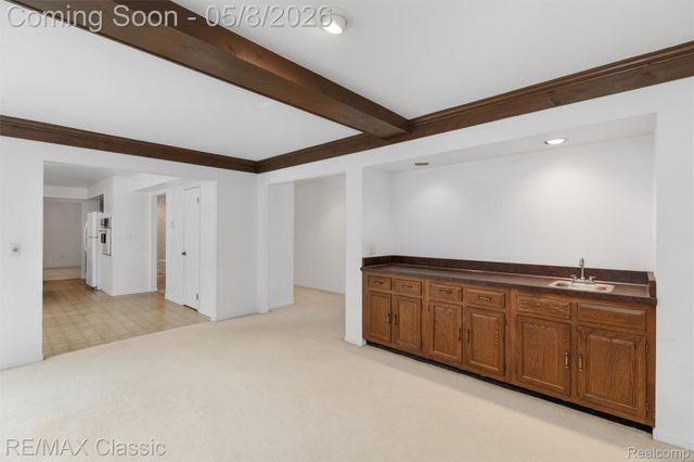 36953 Fox Glen, Farmington Hills, MI 48331