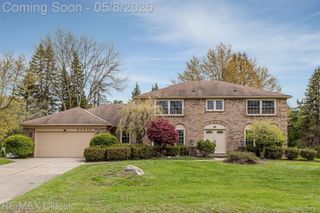 36953 Fox Glen, Farmington Hills, MI 48331