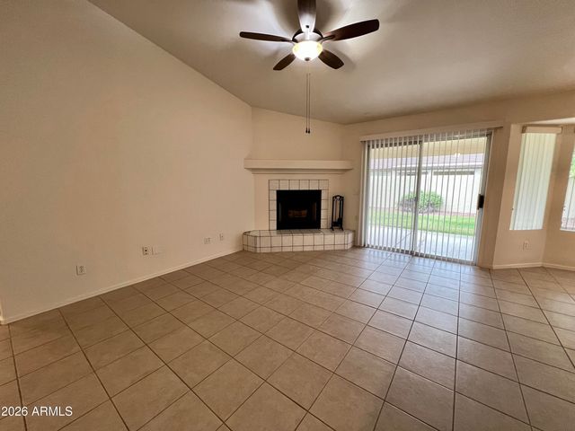 1918 E MARQUETTE Drive, Gilbert, AZ 85234