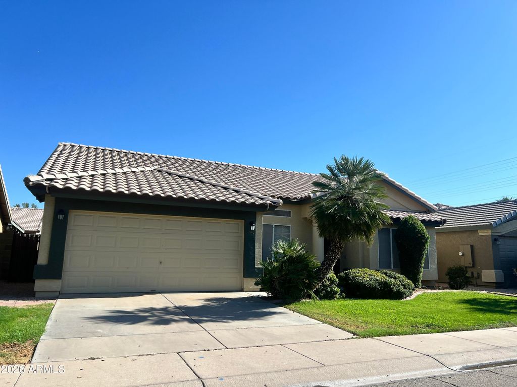 1918 E MARQUETTE Drive, Gilbert, AZ 85234