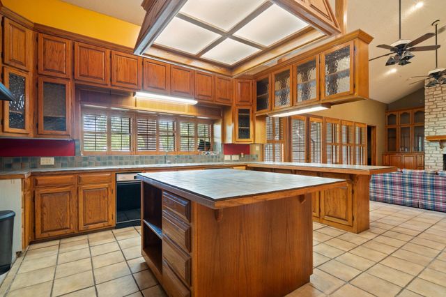 3541 State Highway 159, La Grange, TX 78945