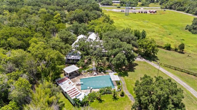 3541 State Highway 159, La Grange, TX 78945