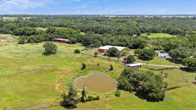3541 State Highway 159, La Grange, TX 78945